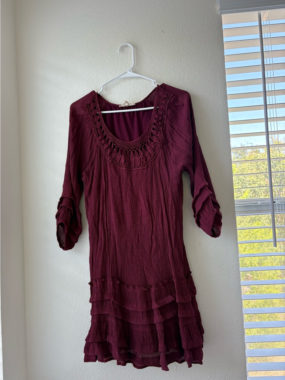 ENTRO Womens Maroon Tiered Crochet-Neck Dress